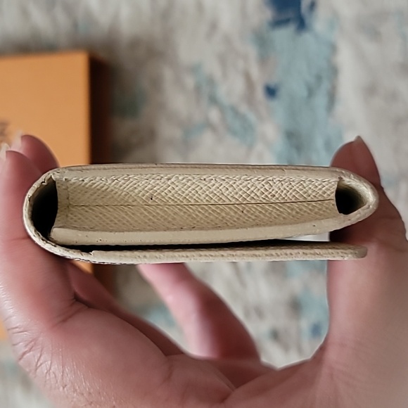 Louis Vuitton Azure Card Case - Picture 13 of 16